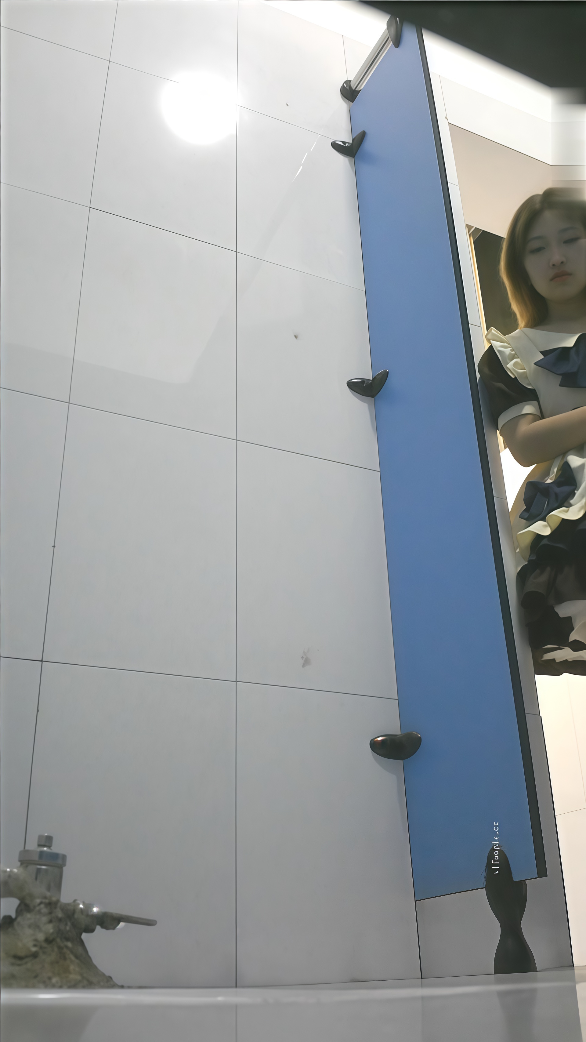 2 (1).mp4_20250808_192012319.jpg